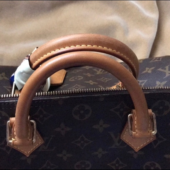 SOLD β locally *Louis Vuitton Monogram Speedy 30 - Picture 8 of 8